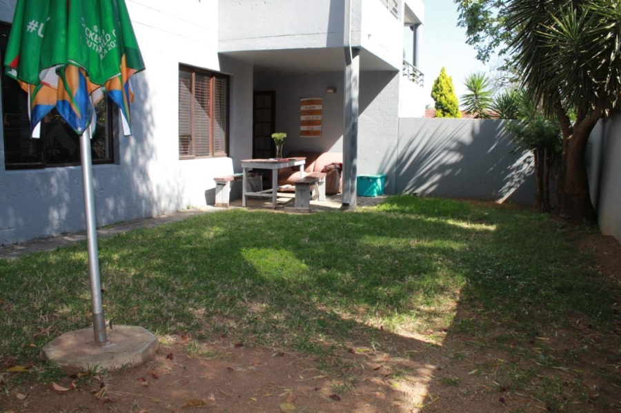 3 Bedroom Property for Sale in Bryanston Gauteng