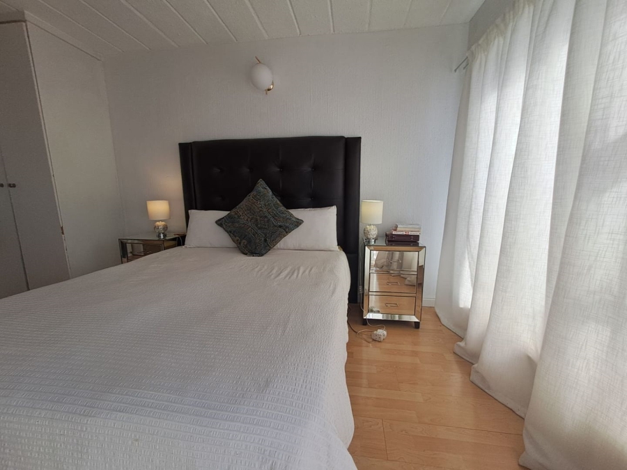 2 Bedroom Property for Sale in Northcliff Gauteng