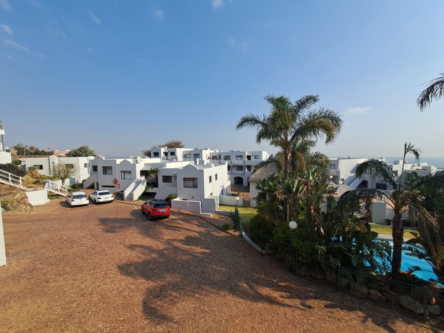 2 Bedroom Property for Sale in Northcliff Gauteng