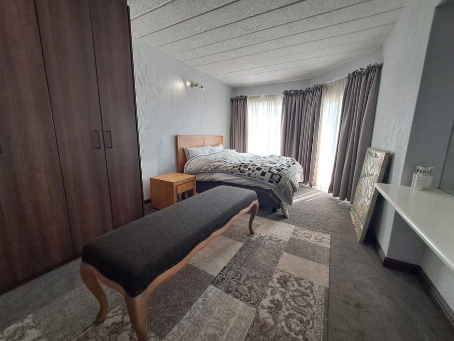 2 Bedroom Property for Sale in Northcliff Gauteng