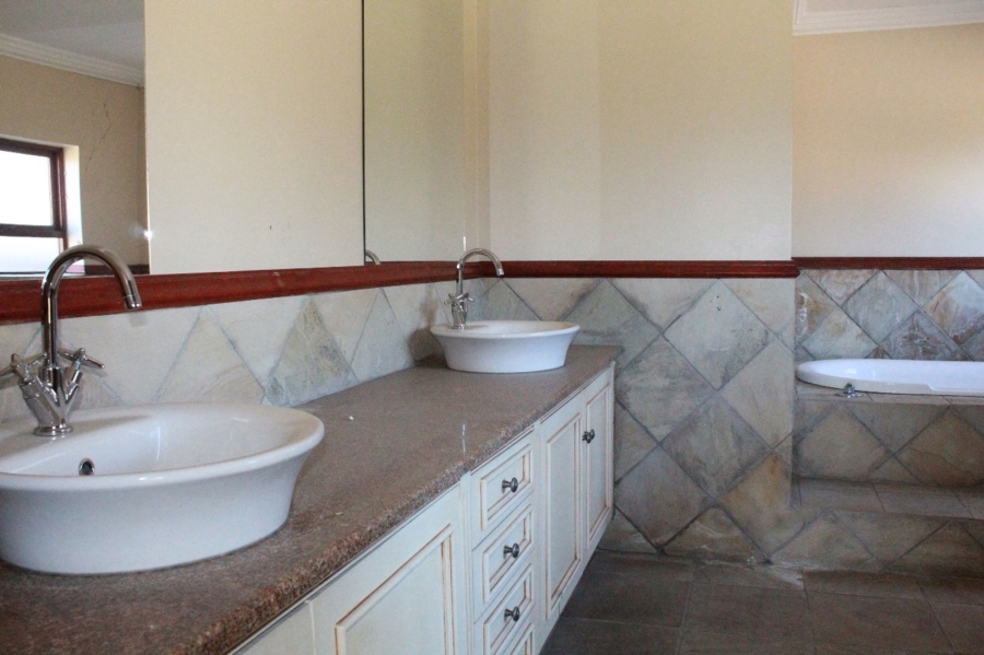 6 Bedroom Property for Sale in Bryanston Gauteng
