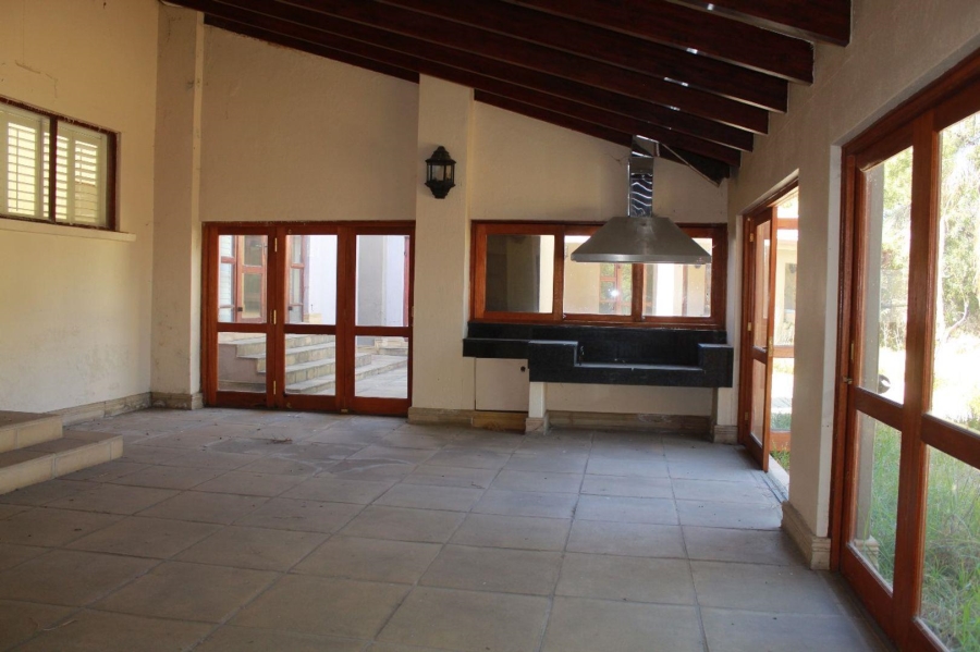 6 Bedroom Property for Sale in Bryanston Gauteng