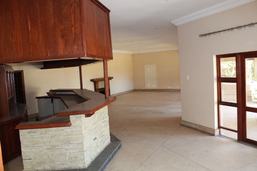 6 Bedroom Property for Sale in Bryanston Gauteng