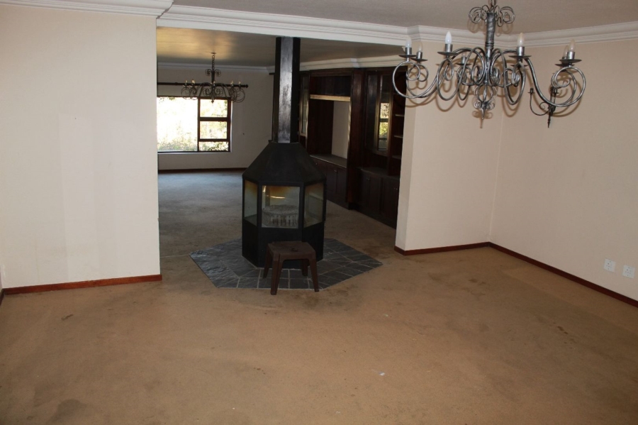 6 Bedroom Property for Sale in Bryanston Gauteng