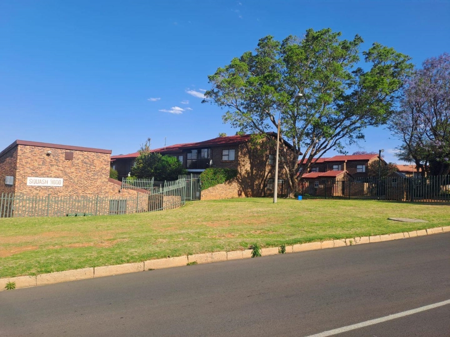2 Bedroom Property for Sale in Northcliff Gauteng