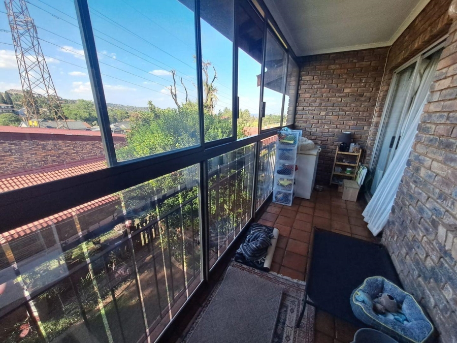 2 Bedroom Property for Sale in Northcliff Gauteng