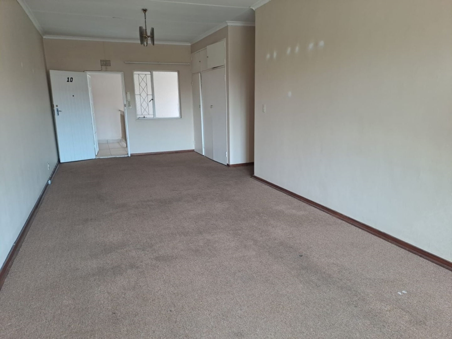 1 Bedroom Property for Sale in Northcliff Gauteng