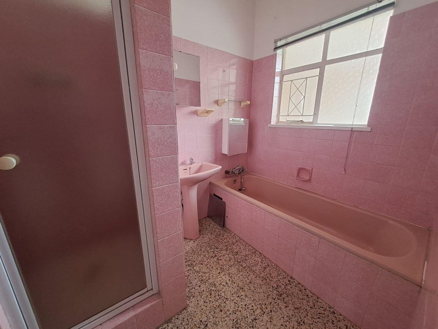 1 Bedroom Property for Sale in Northcliff Gauteng