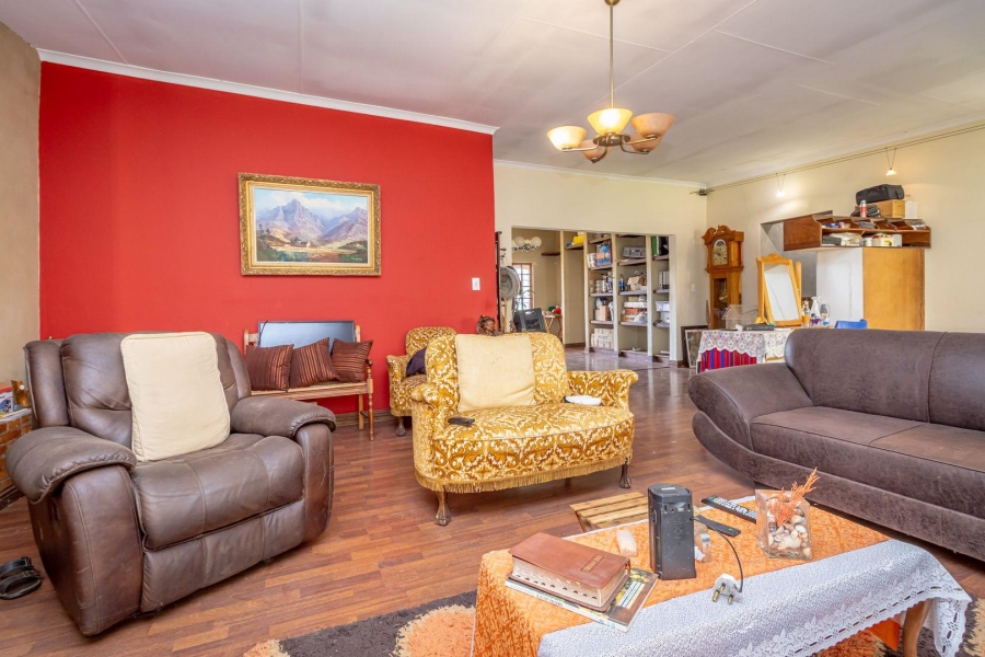 4 Bedroom Property for Sale in Wilro Park Gauteng