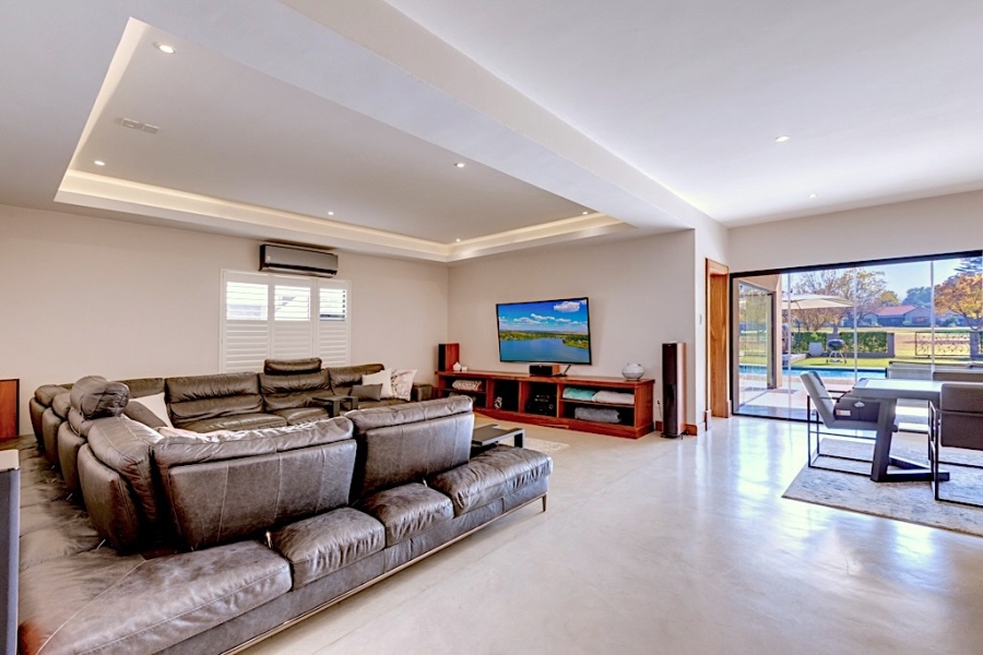 5 Bedroom Property for Sale in Emfuleni Golf Estate Gauteng
