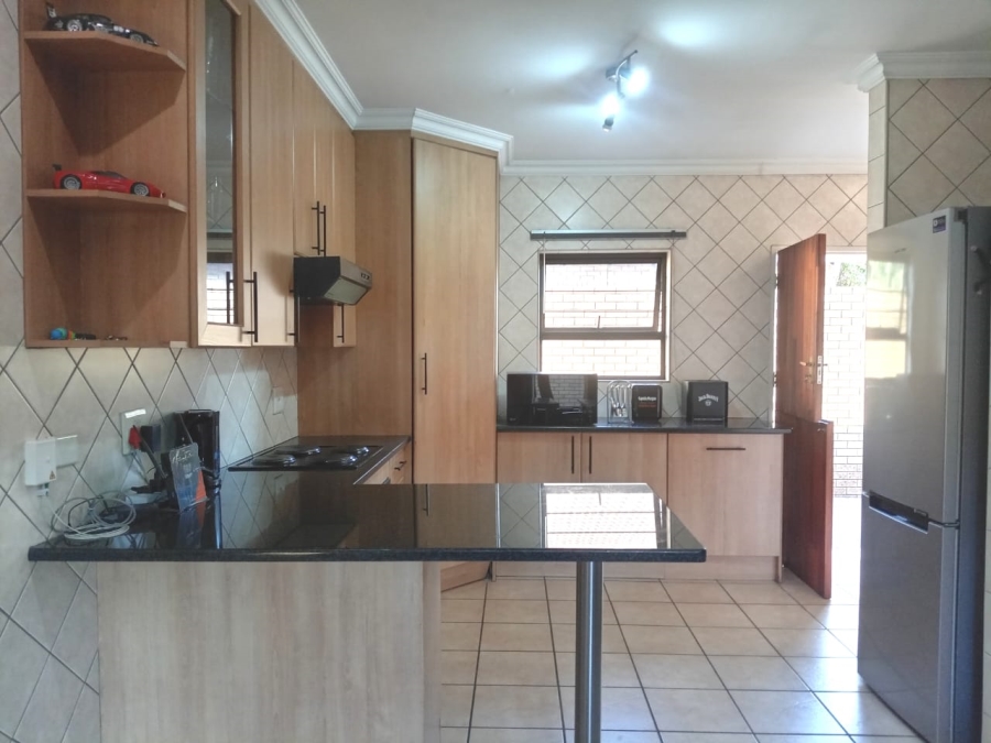 2 Bedroom Property for Sale in Willow Park Manor Gauteng