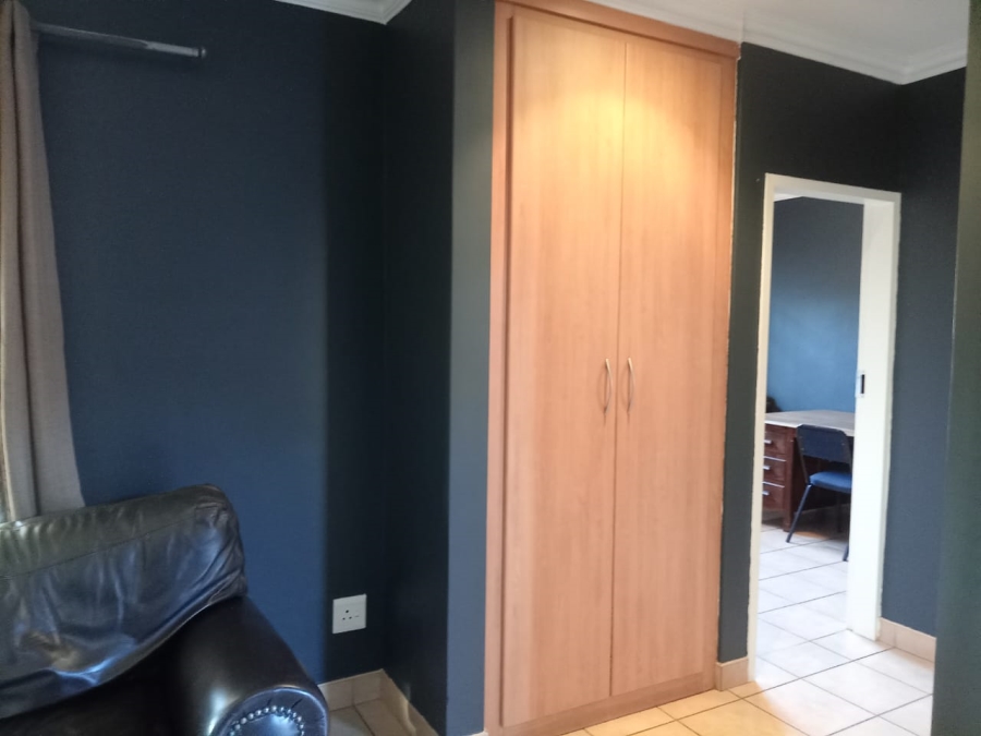 2 Bedroom Property for Sale in Willow Park Manor Gauteng