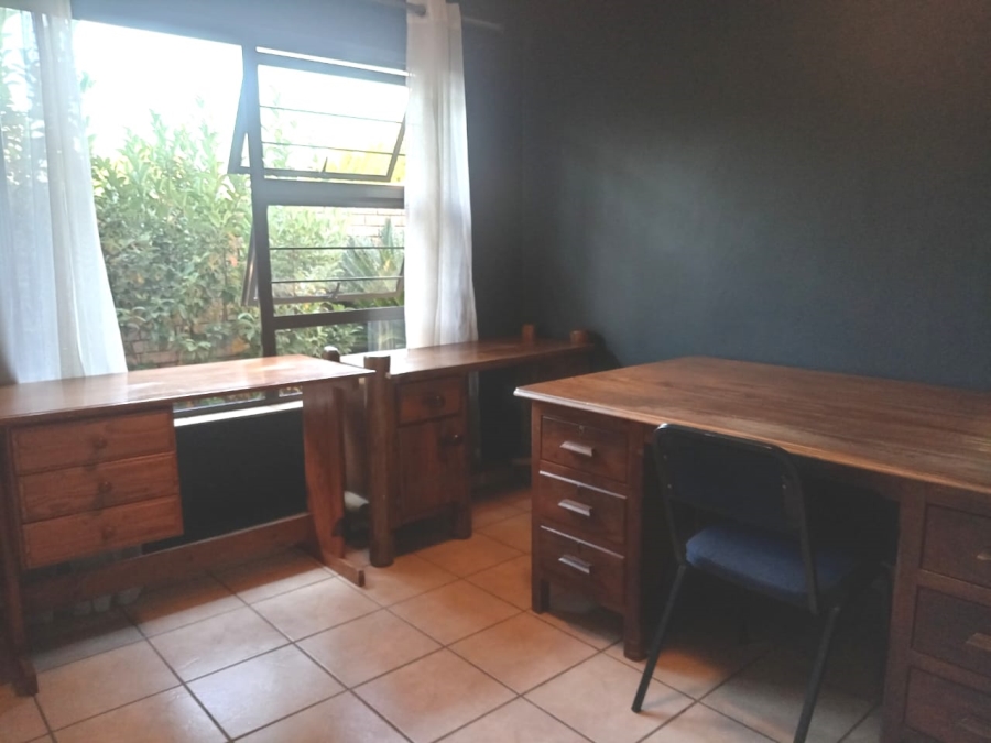 2 Bedroom Property for Sale in Willow Park Manor Gauteng
