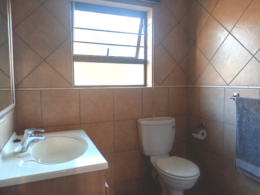 2 Bedroom Property for Sale in Willow Park Manor Gauteng