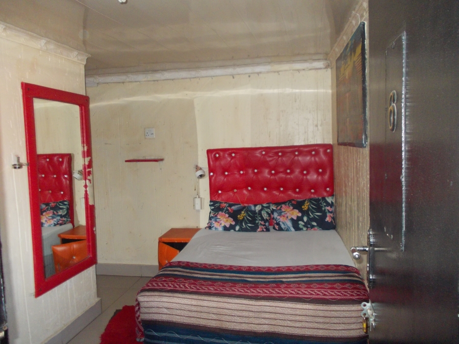 23 Bedroom Property for Sale in Bophelong Gauteng