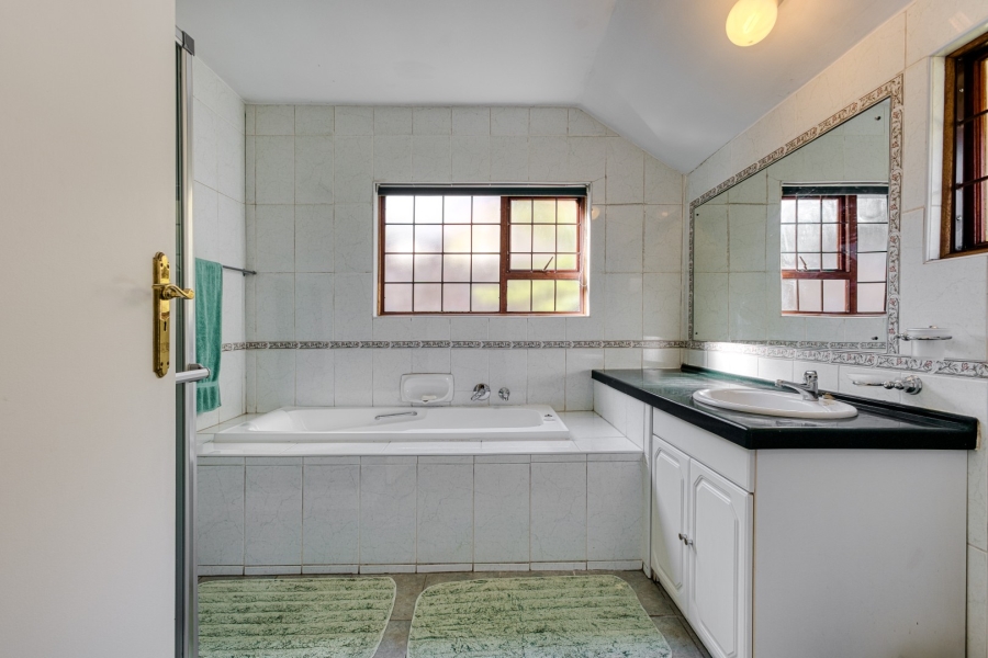 4 Bedroom Property for Sale in Parktown Gauteng