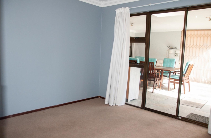 3 Bedroom Property for Sale in Paulshof Gauteng