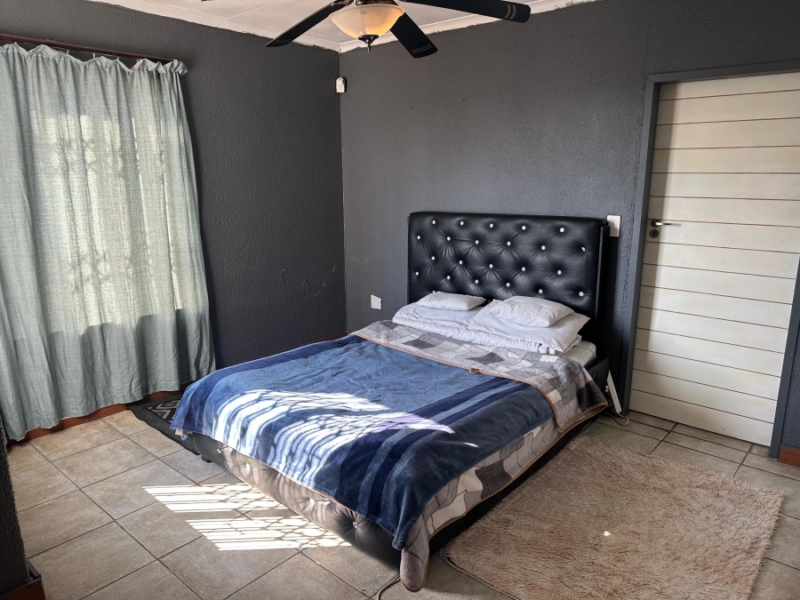 2 Bedroom Property for Sale in Eden Glen Gauteng