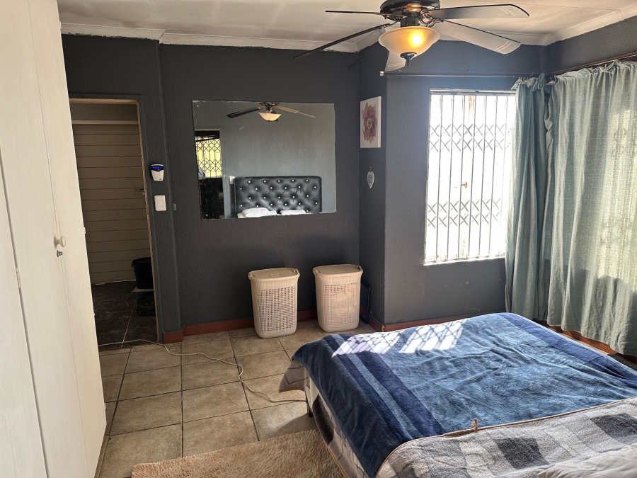 2 Bedroom Property for Sale in Eden Glen Gauteng