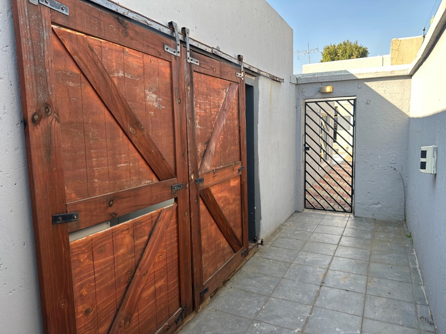 2 Bedroom Property for Sale in Eden Glen Gauteng