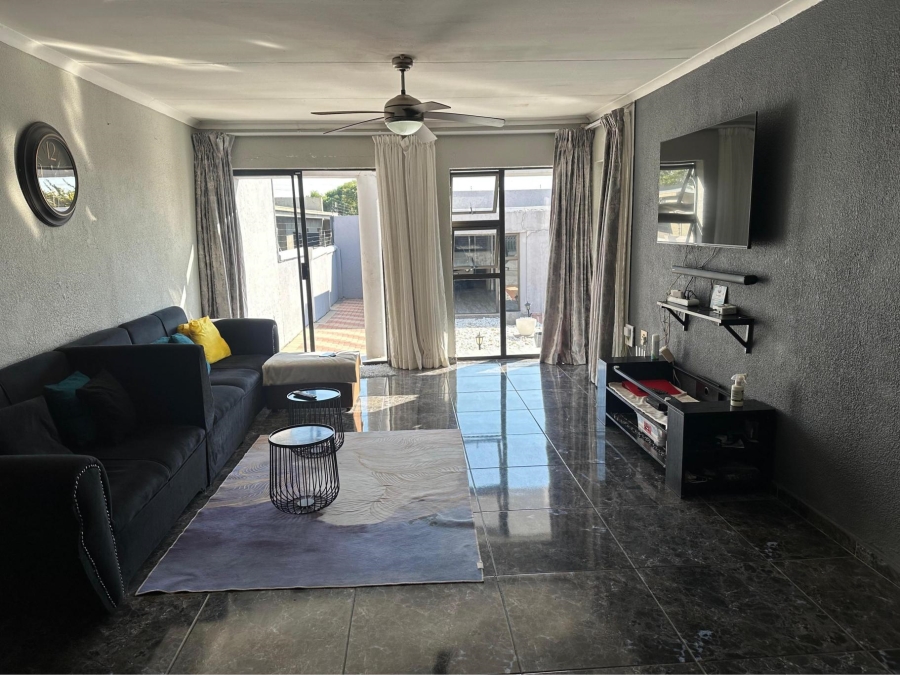2 Bedroom Property for Sale in Eden Glen Gauteng