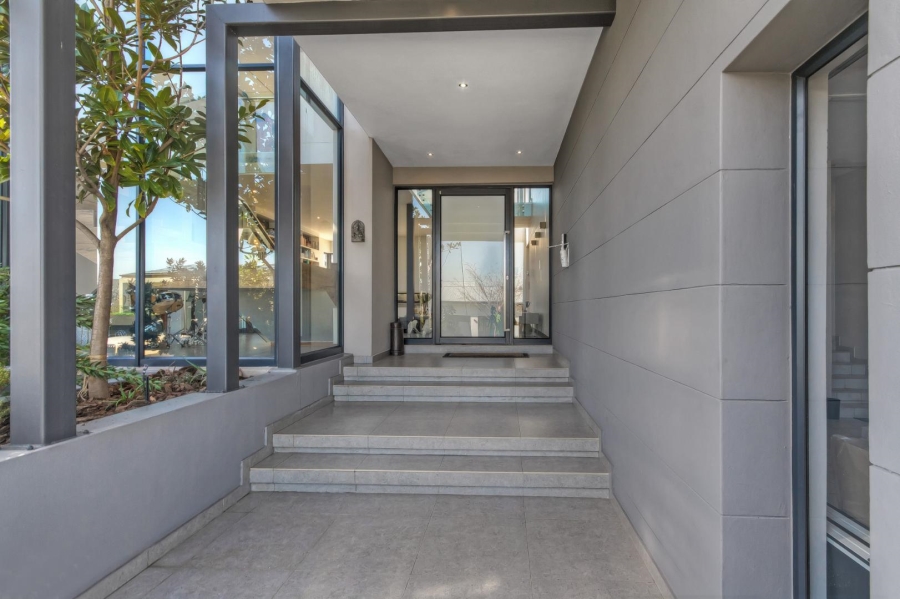 4 Bedroom Property for Sale in Waterfall Country Estate Gauteng