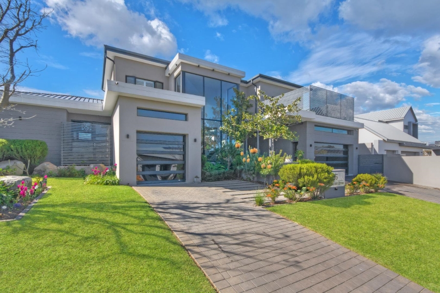 4 Bedroom Property for Sale in Waterfall Country Estate Gauteng