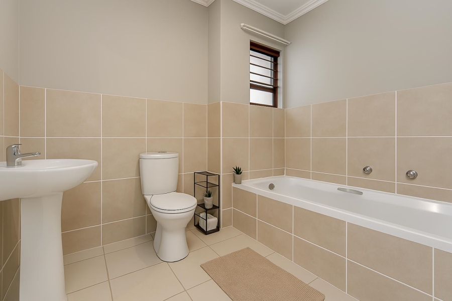 2 Bedroom Property for Sale in Broadacres Gauteng