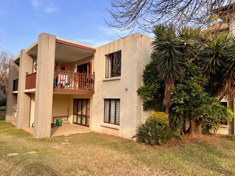 2 Bedroom Property for Sale in Broadacres Gauteng