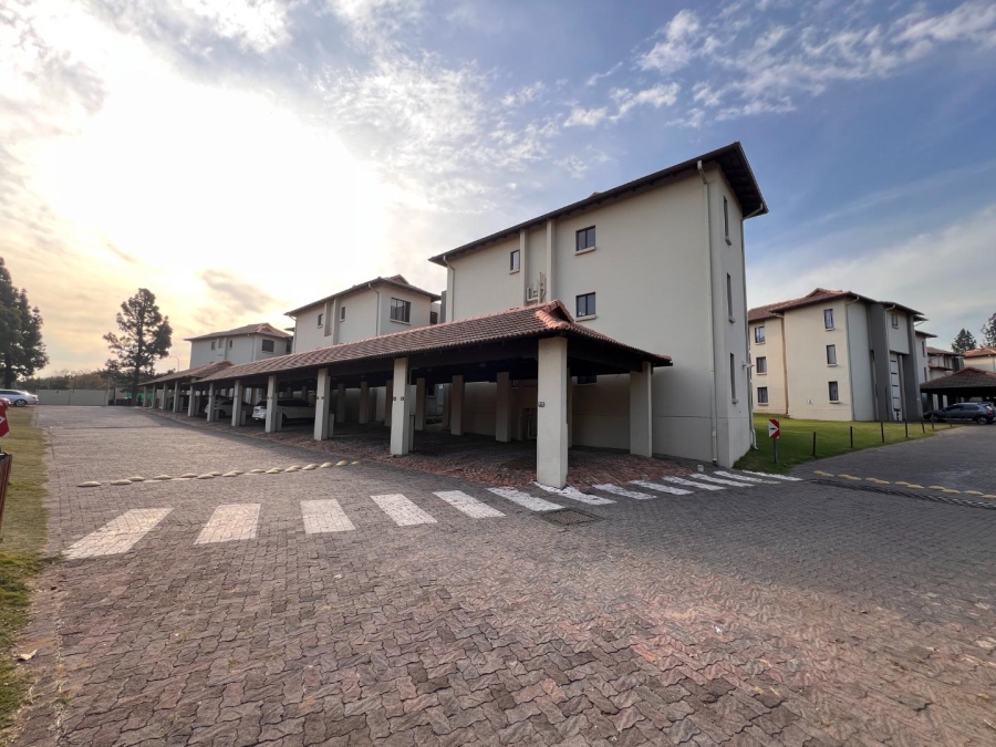 2 Bedroom Property for Sale in Broadacres Gauteng