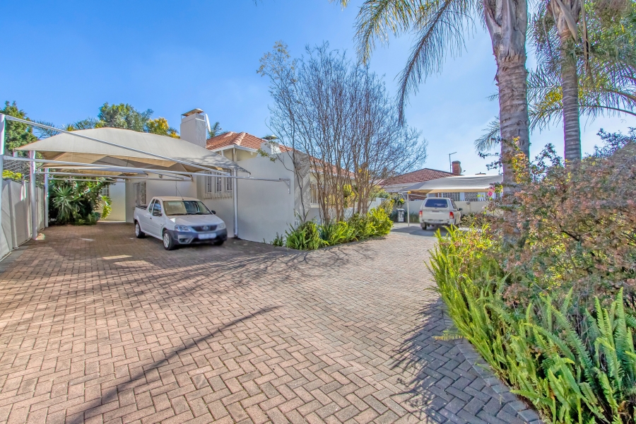 8 Bedroom Property for Sale in Franklin Roosevelt Park Gauteng