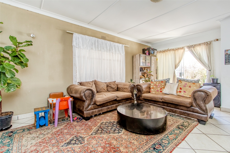 8 Bedroom Property for Sale in Franklin Roosevelt Park Gauteng