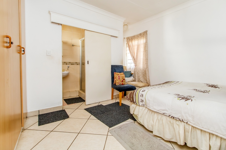 8 Bedroom Property for Sale in Franklin Roosevelt Park Gauteng