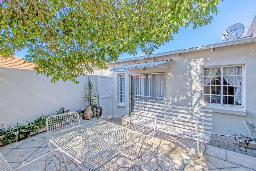 8 Bedroom Property for Sale in Franklin Roosevelt Park Gauteng