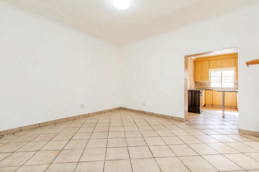8 Bedroom Property for Sale in Franklin Roosevelt Park Gauteng