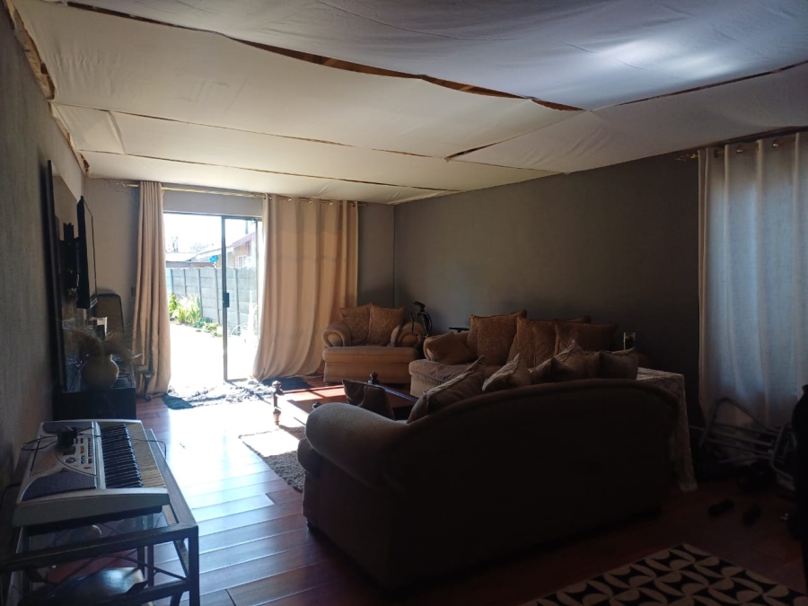 4 Bedroom Property for Sale in Arcon Park Gauteng