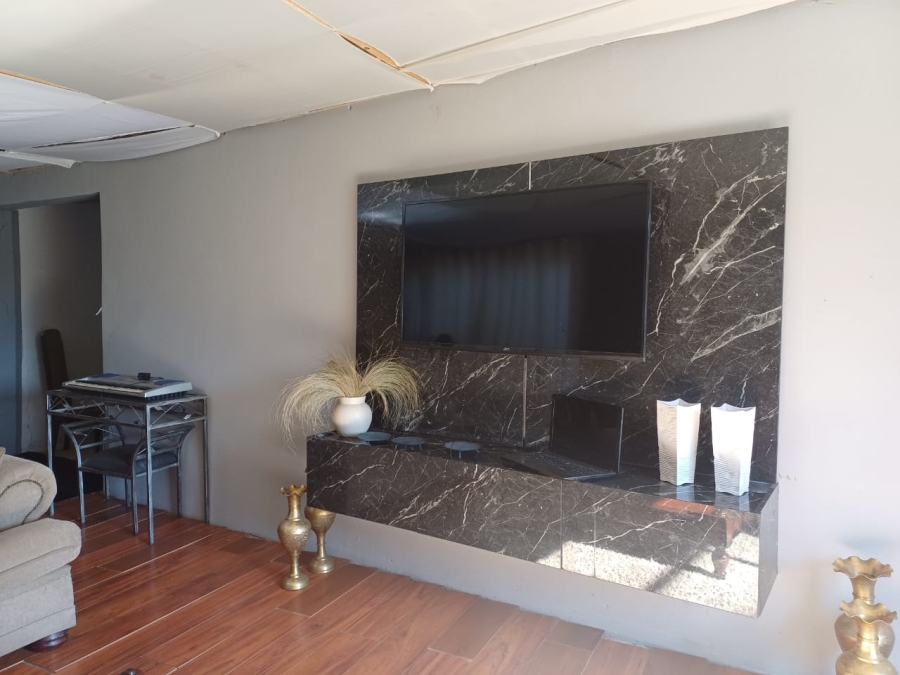 4 Bedroom Property for Sale in Arcon Park Gauteng