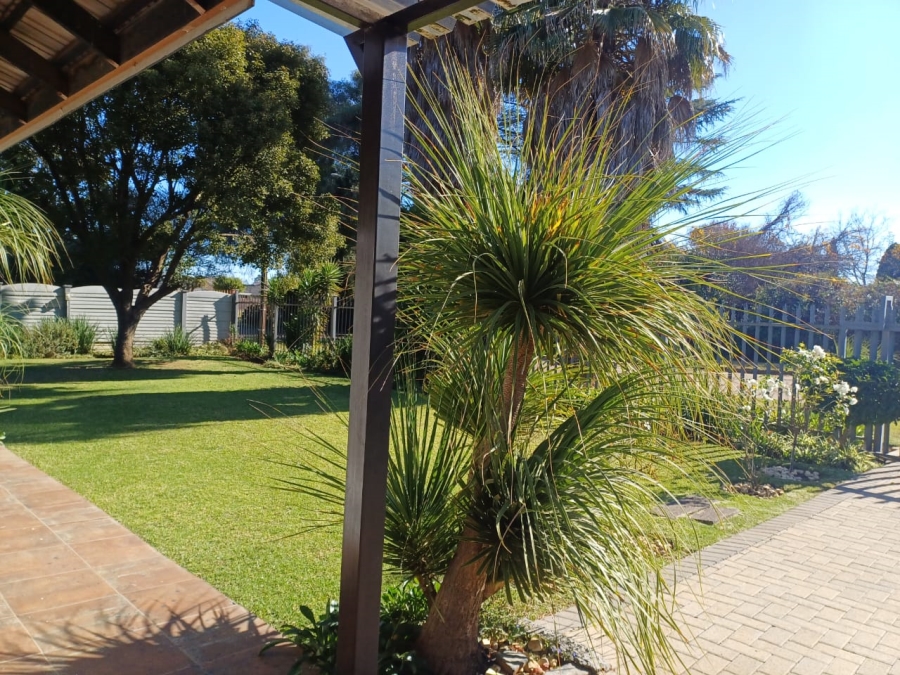 4 Bedroom Property for Sale in Arcon Park Gauteng