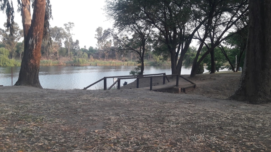 0 Bedroom Property for Sale in Riverspray Lifestyle Estate Gauteng