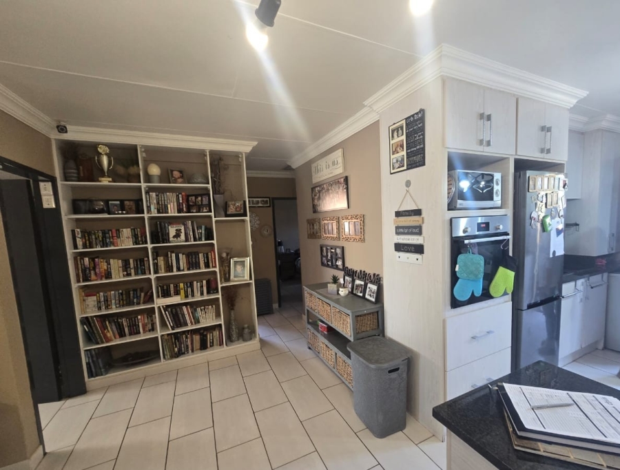 3 Bedroom Property for Sale in Doornpoort Gauteng