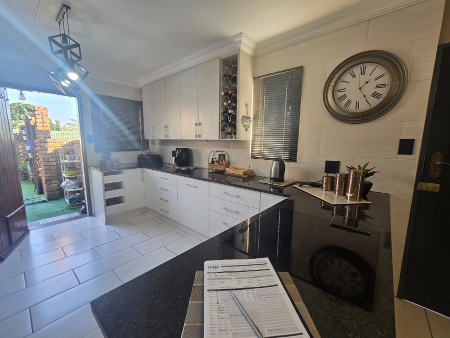 3 Bedroom Property for Sale in Doornpoort Gauteng