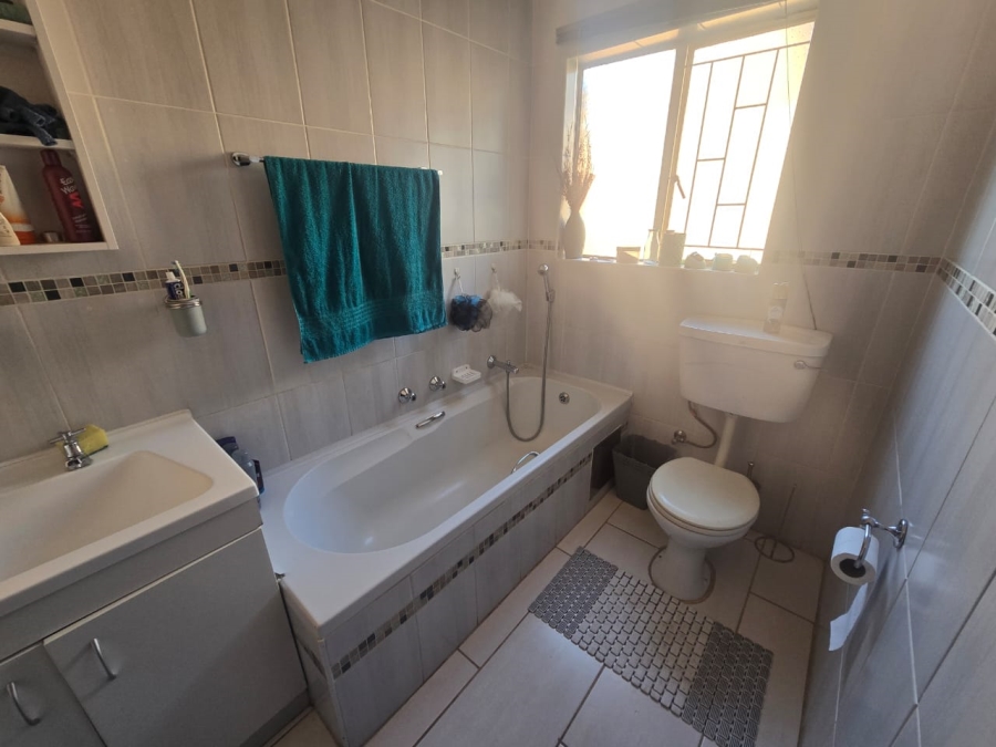 3 Bedroom Property for Sale in Doornpoort Gauteng