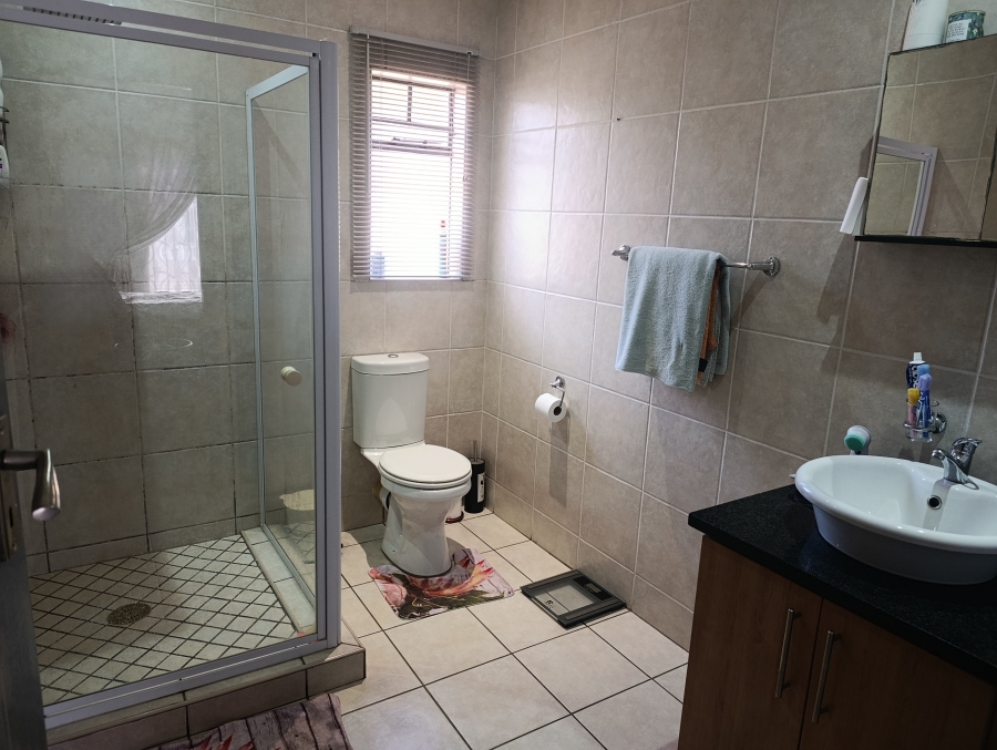 3 Bedroom Property for Sale in Thatchfield Estate Gauteng