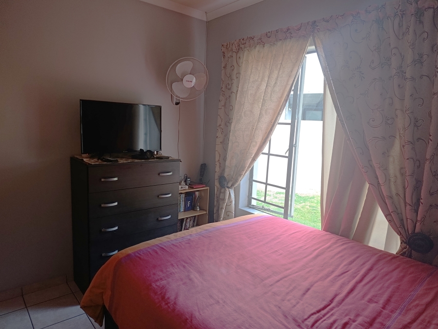 3 Bedroom Property for Sale in Thatchfield Estate Gauteng