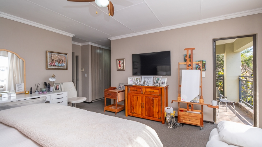 3 Bedroom Property for Sale in Featherview Estate Gauteng