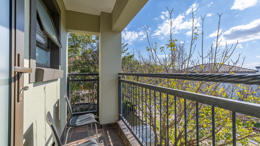 3 Bedroom Property for Sale in Featherview Estate Gauteng