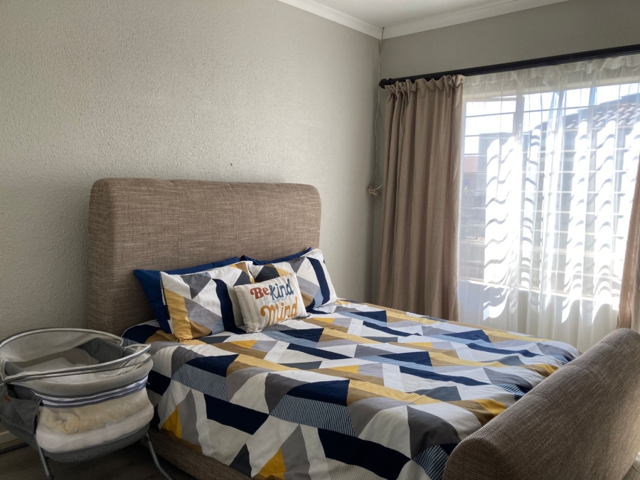 2 Bedroom Property for Sale in Amorosa Gauteng
