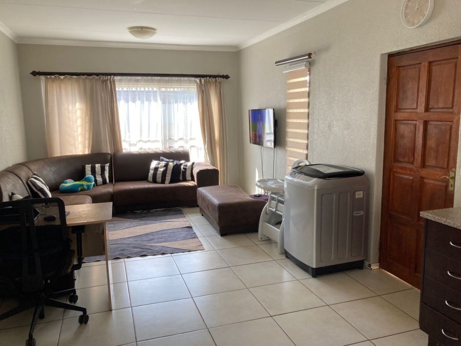 2 Bedroom Property for Sale in Amorosa Gauteng