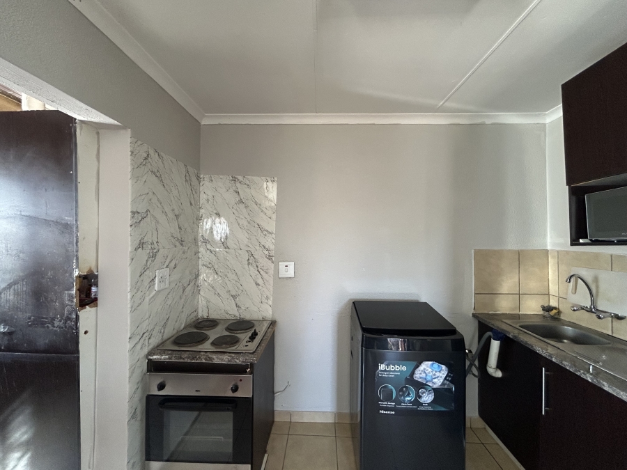 2 Bedroom Property for Sale in Amandasig Gauteng