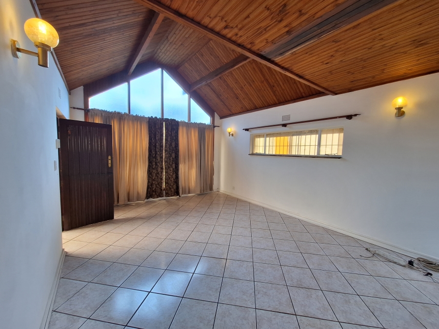 3 Bedroom Property for Sale in Lindhaven Gauteng